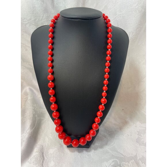 Vintage Genuine Lucite Lipstick Red Beaded Necklace Made In Hong Kong 24 " - Picture 4 of 5